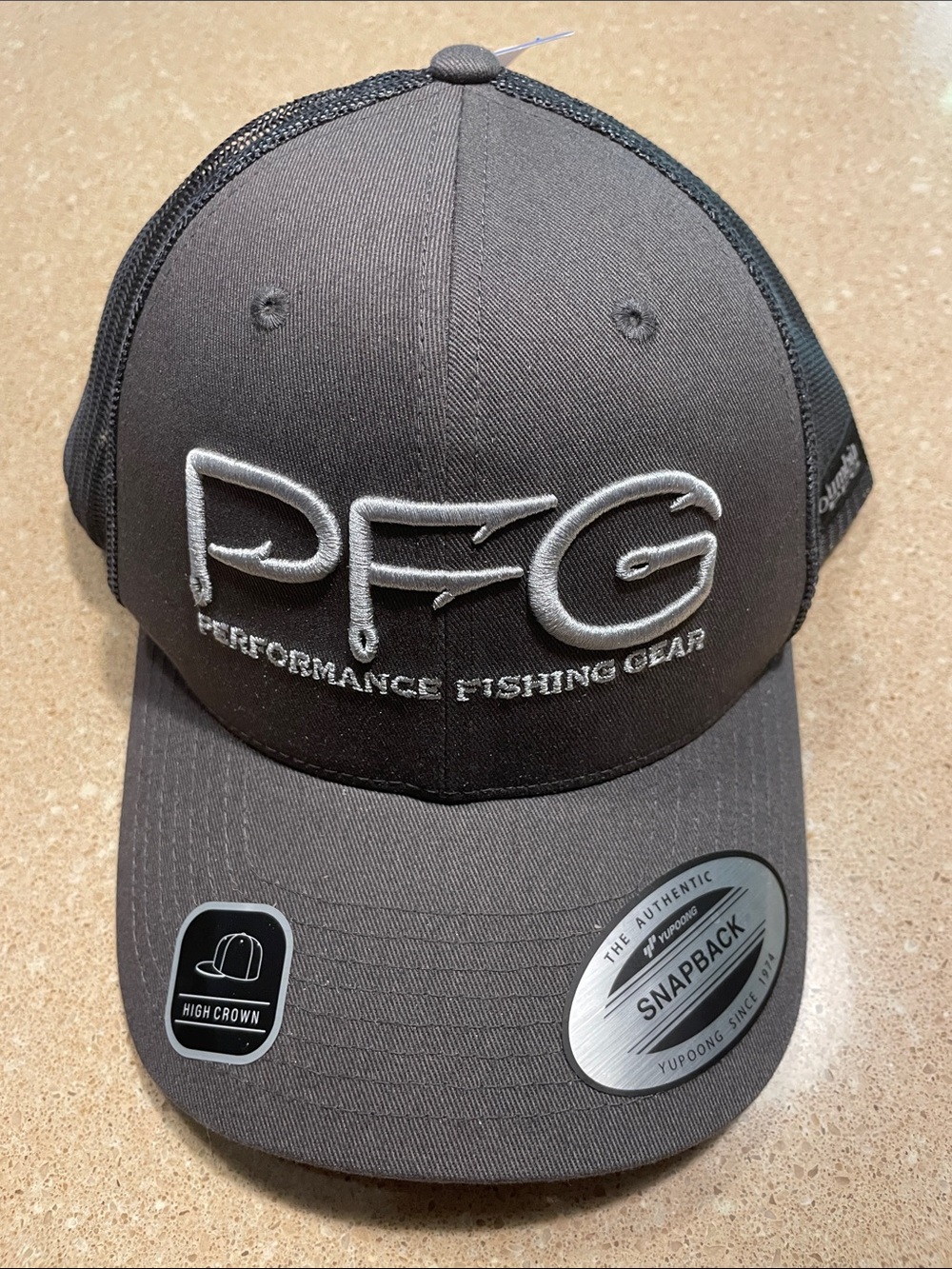 Columbia PFG Black, Gray Mesh Snapback Hat with Silver Embroidery